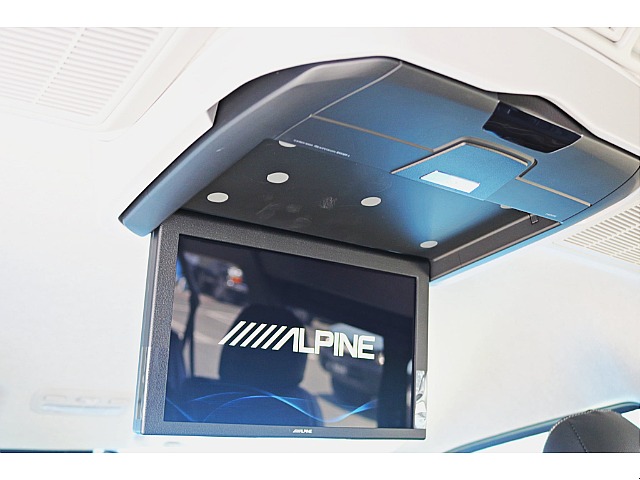 アルパイン　フリップダウンモニター12.8インチ♪専用台座でフィッティングもバッチリ♪