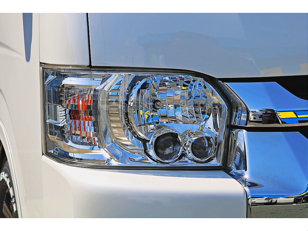 純正LEDヘッドライト♪