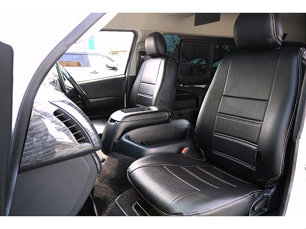 R5年式　ハイエースワゴンGL　内装架装【VER2】＆オリジナルカスタム♪