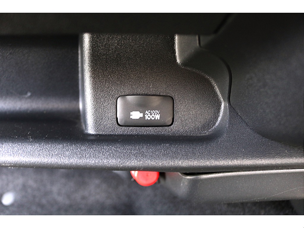 R5年式　ハイエースワゴンGL　内装架装【VER2】＆オリジナルカスタム♪