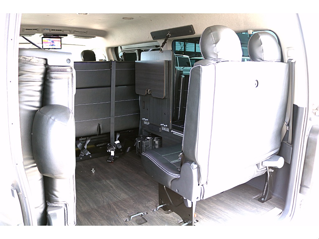 R5年式　ハイエースワゴンGL　内装架装【VER2】＆オリジナルカスタム♪