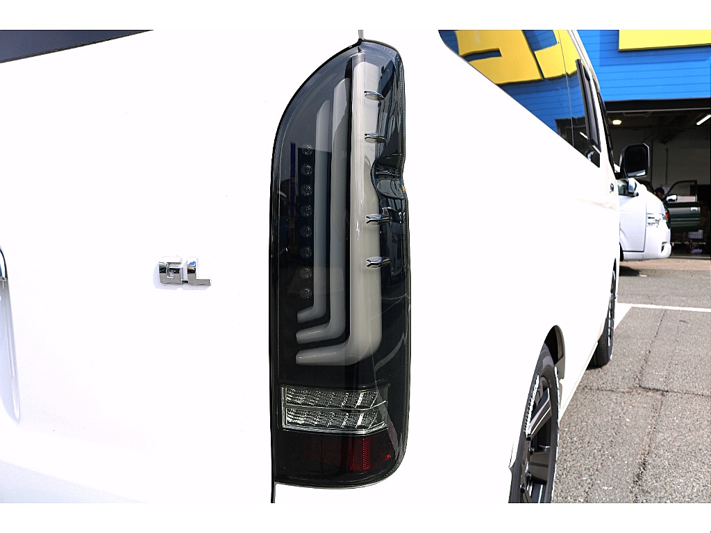 R5年式　ハイエースワゴンGL　内装架装【VER2】＆オリジナルカスタム♪