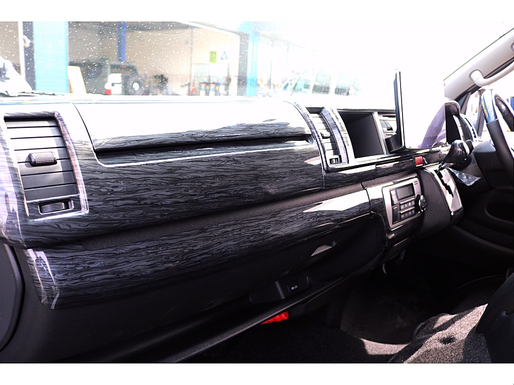 R5年式　ハイエースワゴンGL　内装架装【VER2】＆オリジナルカスタム♪