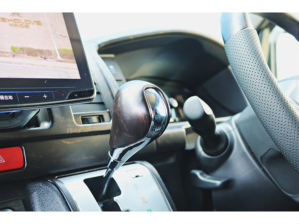 ＦＬＥＸ　艶消しマホガニー黒木目インテリア３点セット　ナビパネル　シフトノブ　ステアリング　インパネ周りをシックに統一します♪