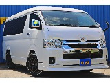 令和5年式ハイエースワゴン　ローダウンカスタム＆大型ナビ搭載♪