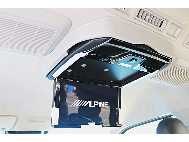 アルパイン　フリップダウンモニター12.8インチ♪専用台座でフィッティングもバッチリ♪