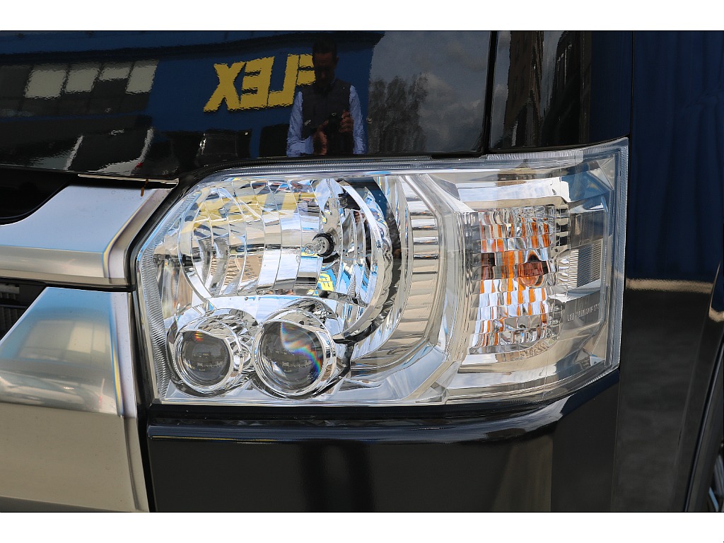 R7年式　ハイエースバン　ダークプライムS　ディーゼル2WD　FLEXオリジナルカスタム♪