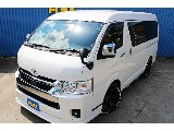 Ｒ5年式　ハイエースワゴン　10人乗りカスタム＆フローリング施工♪