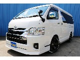 Ｒ5年式　ハイエースワゴン　10人乗りカスタム＆フローリング施工♪