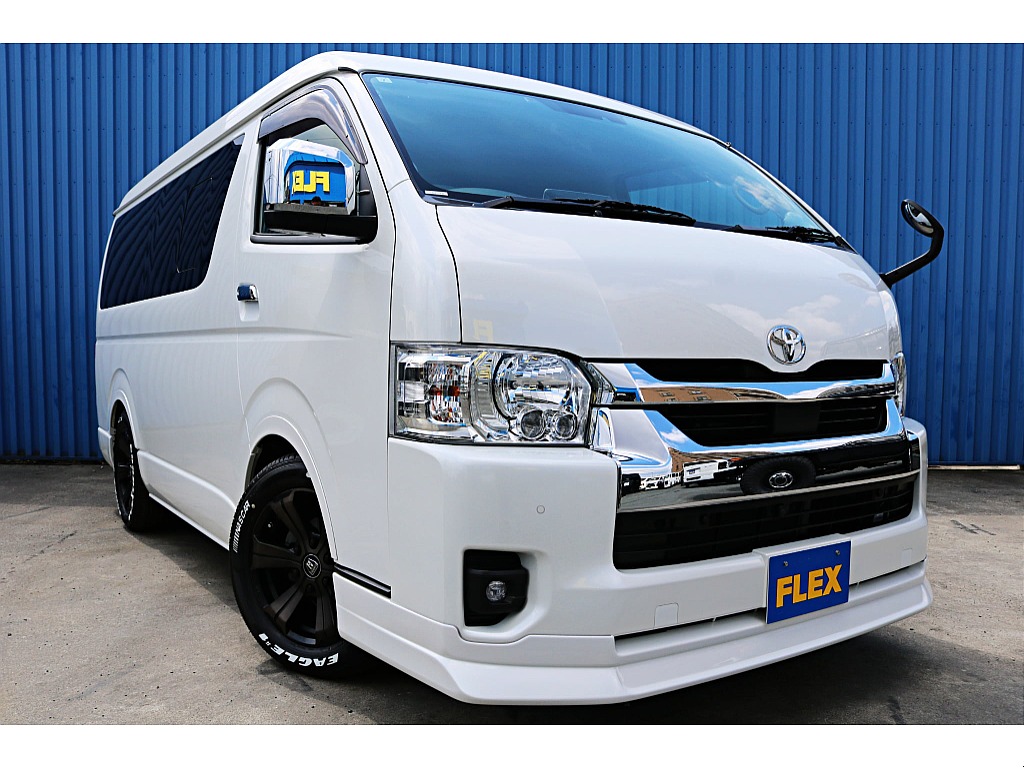 Ｒ5年式　ハイエースワゴン　10人乗りカスタム＆フローリング施工♪