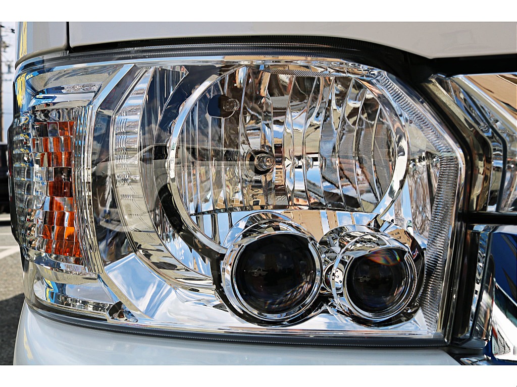 純正LEDヘッドライト♪