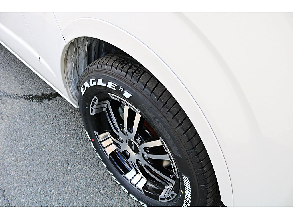 ＦＬＥＸ　オーバーフェンダー　前後２５ｍｍのダウンフェンダーの為ローダウンの視覚効果もあり♪