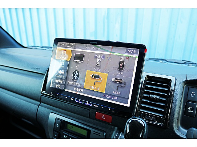 R4年式　ハイエースバン　ダークプライム2　車中泊カスタム＆大型ナビカスタム♪