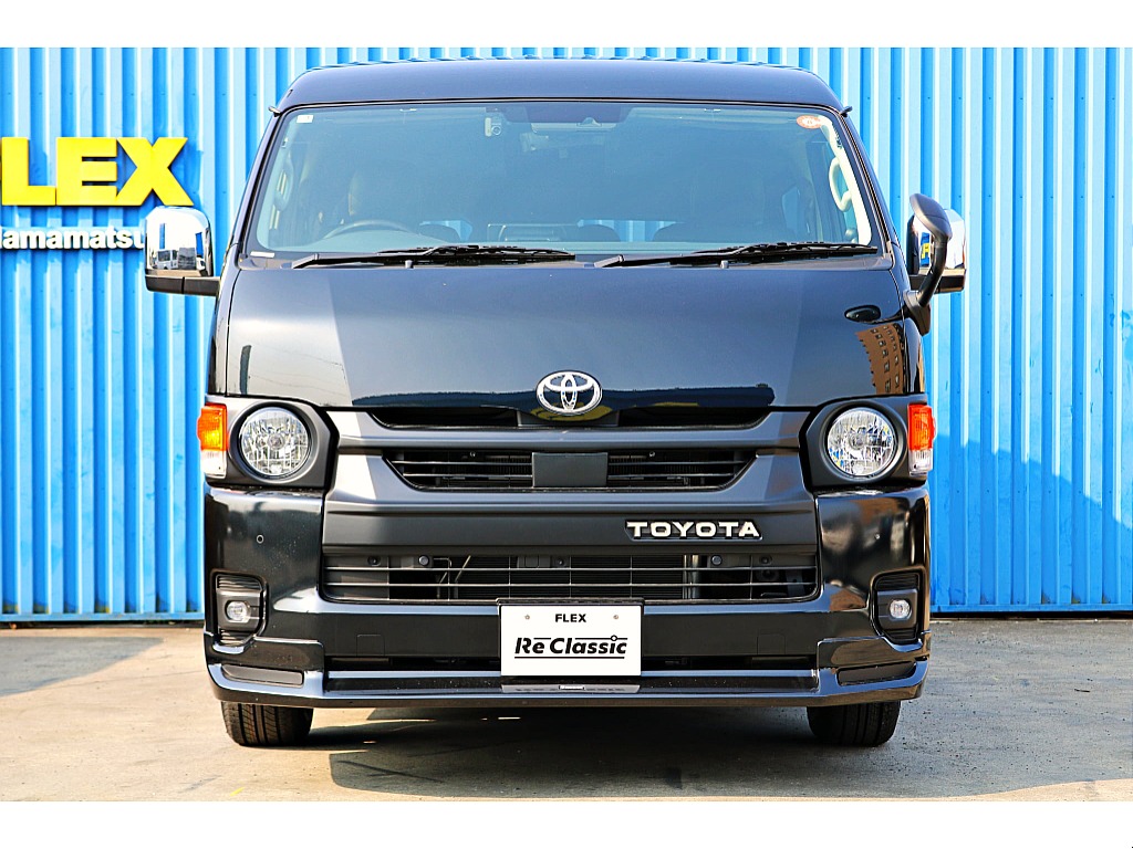 R7年式ハイエースワゴンGL　FLEXオリジナルカスタム　ReClassic施工　DEANクロスカントリーホイール＆オーレンカウンタータイヤ　10人乗り　モデリスタスポイラー