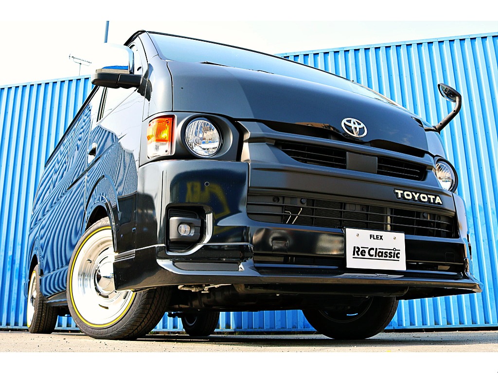 R7年式ハイエースワゴンGL　FLEXオリジナルカスタム　ReClassic施工　DEANクロスカントリーホイール＆オーレンカウンタータイヤ　10人乗り　モデリスタスポイラー