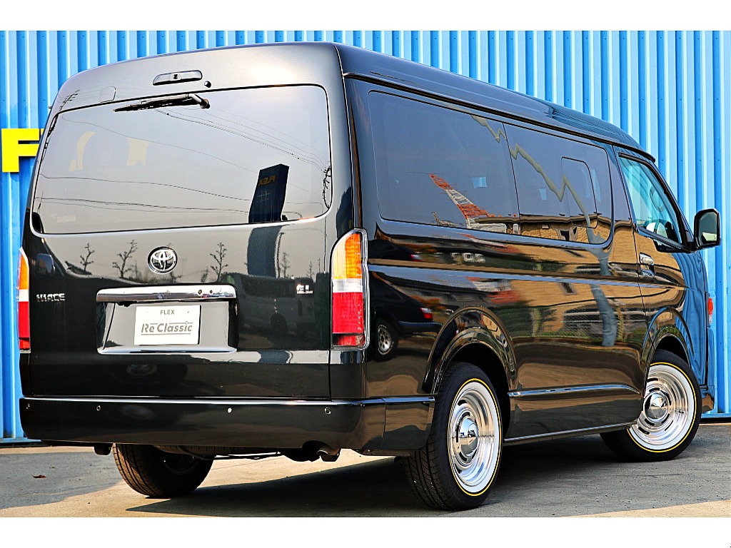 R7年式ハイエースワゴンGL　FLEXオリジナルカスタム　ReClassic施工　DEANクロスカントリーホイール＆オーレンカウンタータイヤ　10人乗り　モデリスタスポイラー