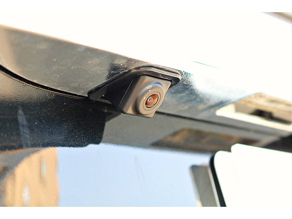 R7年式ハイエースワゴンGL　FLEXオリジナルカスタム　ReClassic施工　DEANクロスカントリーホイール＆オーレンカウンタータイヤ　10人乗り　モデリスタスポイラー