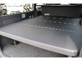 ＦＬＥＸ　ベッドキットＴＹＰＥ２　高さ調整可能♪ 後部座席の足元から荷室にかけて重歩行用フロアも施工済♪
