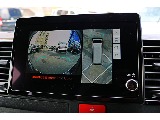 パノラミックビューモニター♪　運転席からの目視だけでは見にくい車両周辺の状況をリアルタイムで表示♪