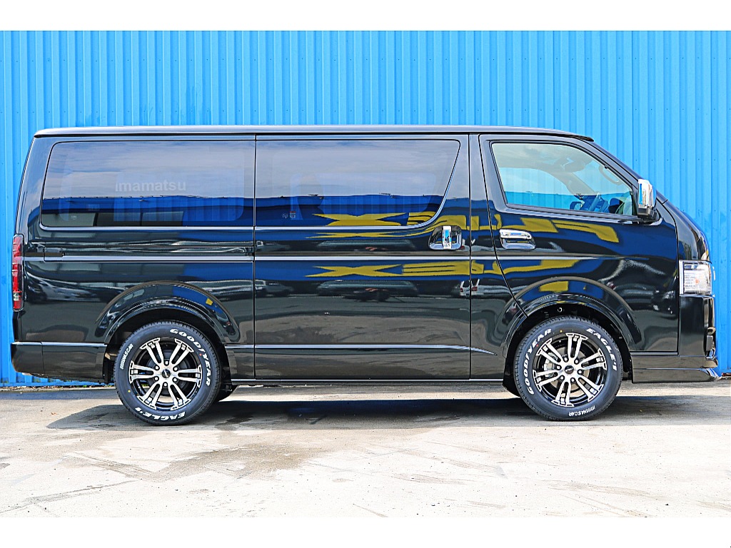 新車ハイエースバン　ダークプライムⅡ　ガソリン2WD　待望入庫♪FLEXカスタム多数♪