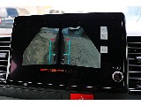 パノラミックビューモニター♪　運転席からの目視だけでは見にくい車両周辺の状況をリアルタイムで表示♪