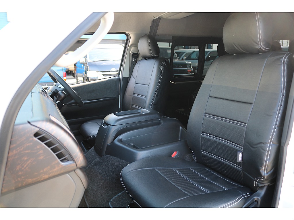 R5年式　ハイエースワゴンGL　4WD♪ FLEXオリジナルカスタム施工♪