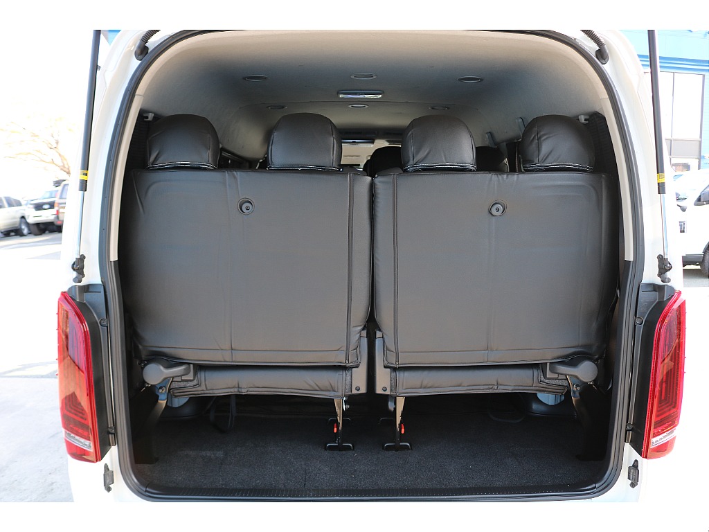 R5年式　ハイエースワゴンGL　4WD♪ FLEXオリジナルカスタム施工♪