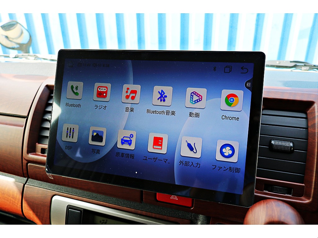 R7年式　ハイエースバン　S-GL　ディーゼル4WD　アースカラーパッケージ　ベージュ