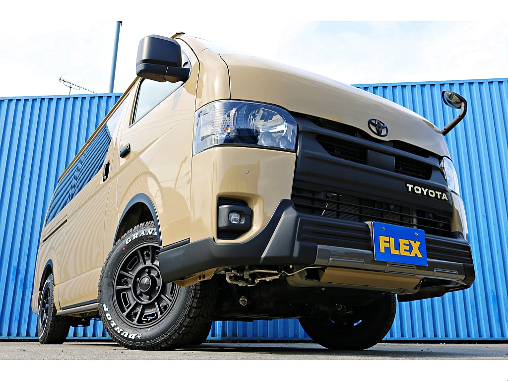 R7年式　ハイエースバン　S-GL　ディーゼル4WD　アースカラーパッケージ　ベージュ