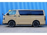 R7年式　ハイエースバン　S-GL　ディーゼル4WD　アースカラーパッケージ　ベージュ