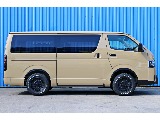 R7年式　ハイエースバン　S-GL　ディーゼル4WD　アースカラーパッケージ　ベージュ
