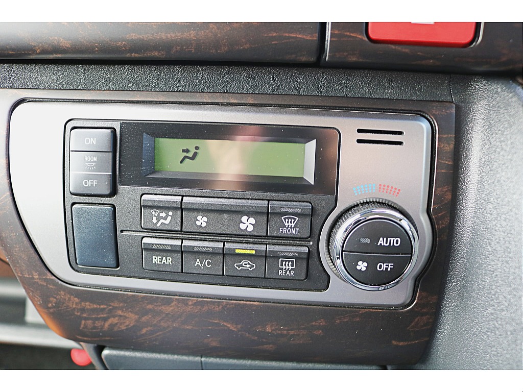 ＦＬＥＸ　艶消しマホガニー黒木目インテリア３点セット　ナビパネル　シフトノブ　ステアリング　インパネ周りをシックに統一します♪