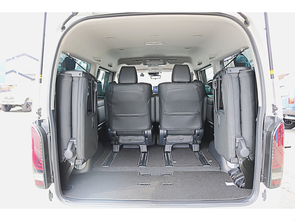 Ｒ6年式ファインテックツアラー＆大型ナビカスタム多数♪