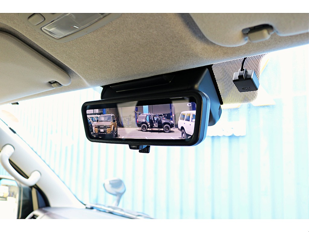 Ｒ5年式ファインテックツアラー＆ローダウンカスタム♪