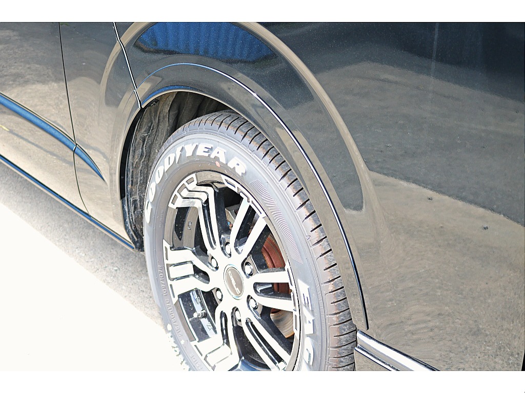 Ｒ5年式ファインテックツアラー＆ローダウンカスタム♪