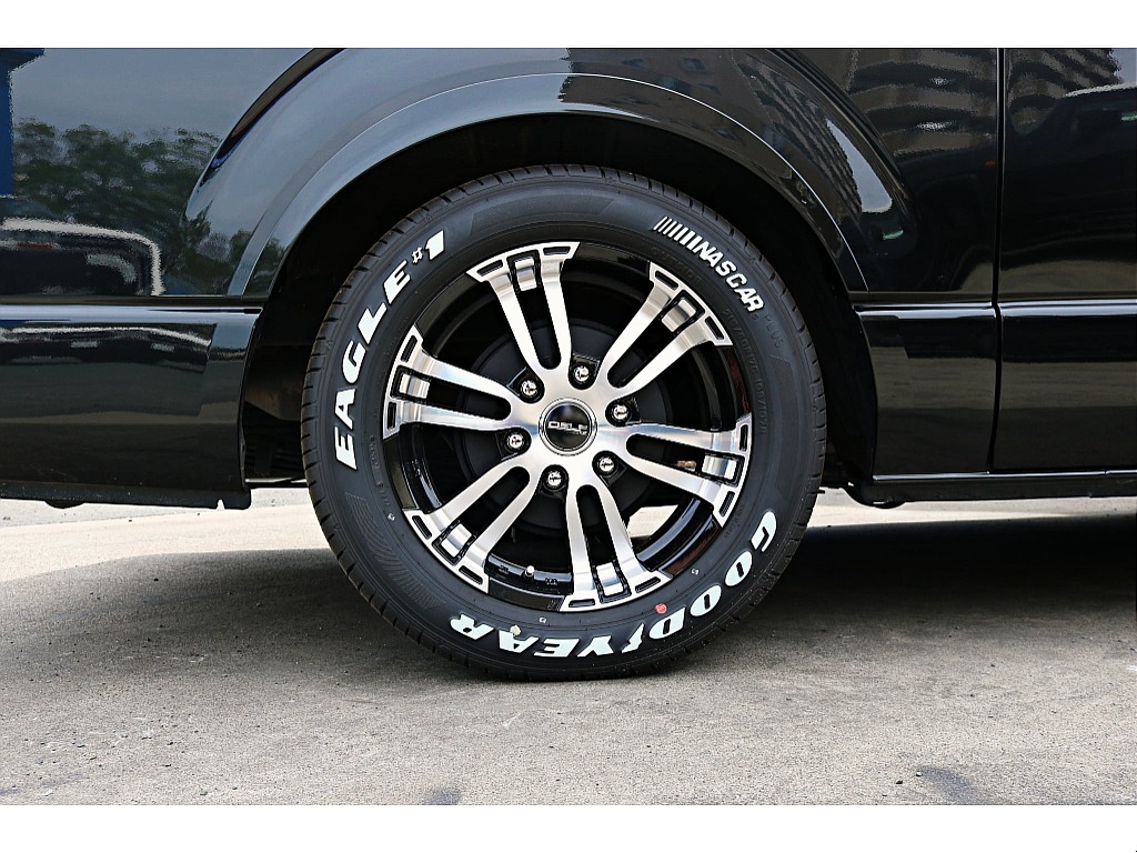 Ｒ5年式ファインテックツアラー＆ローダウンカスタム♪