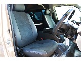 R6年式　ハイエースバン　DX　スーパーロング　ディーゼルターボ4WD　ダークプライムシート＆フローリングカスタム♪
