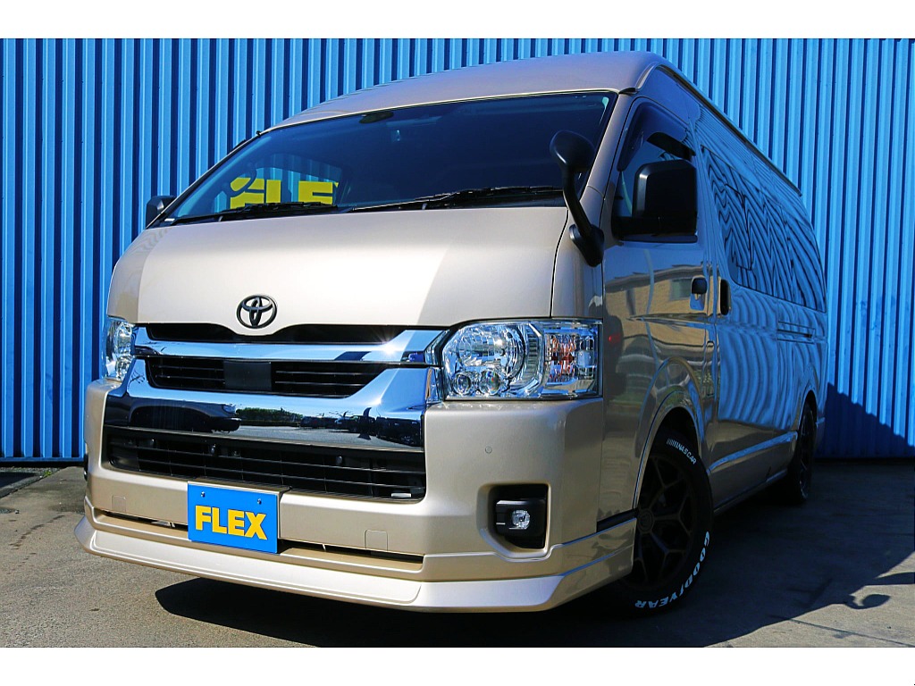 R6年式　ハイエースバン　DX　スーパーロング　ディーゼルターボ4WD　ダークプライムシート＆フローリングカスタム♪