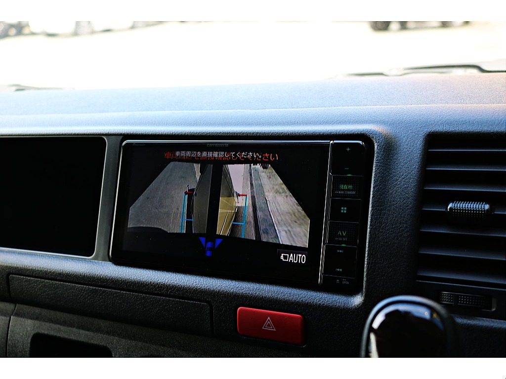 R6年式　ハイエースバン　DX　スーパーロング　ディーゼルターボ4WD　ダークプライムシート＆フローリングカスタム♪