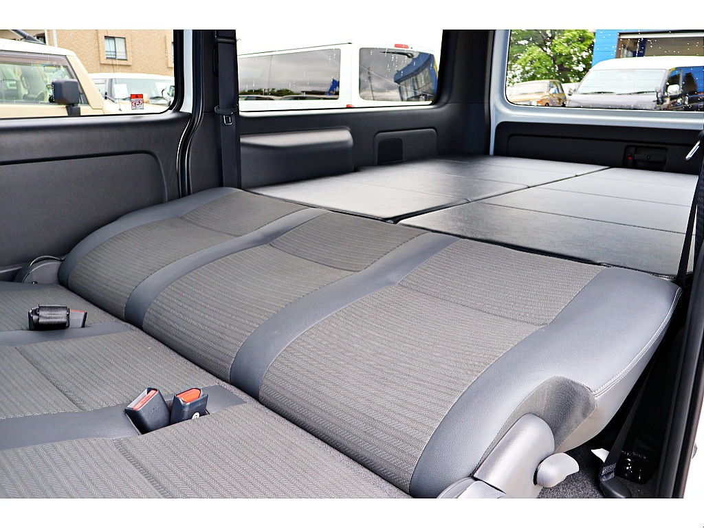 ベットキット＆フラットシートで使いやすさ抜群♪