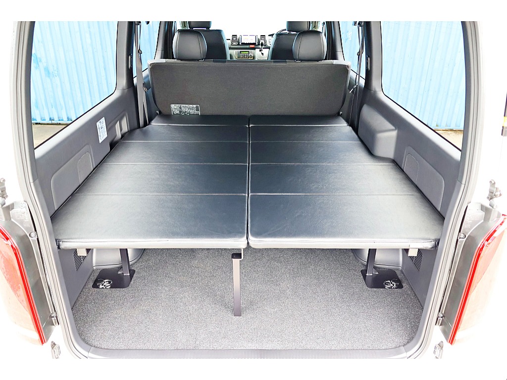 跳ね上げ式ベットキットで使い方も自由自在♪