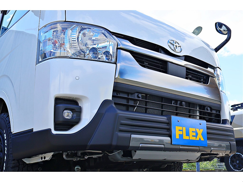 ＦＬＥＸ　フロントスポイラー　純正バンパーとの調和を図ってボリュームアップしました♪