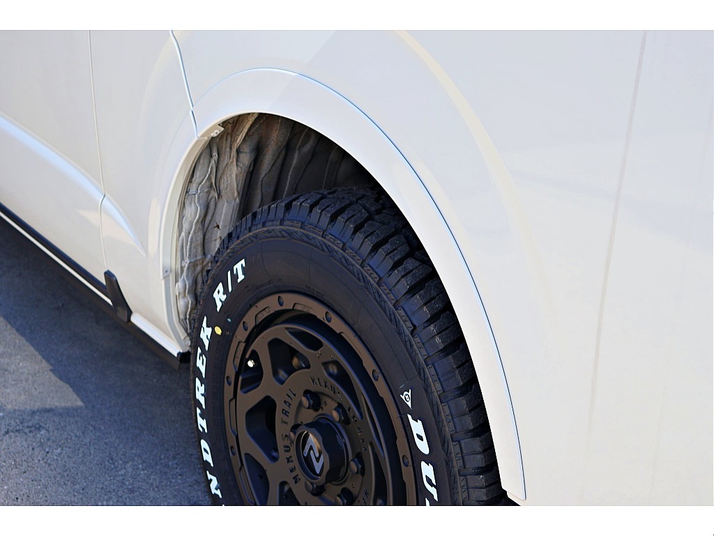 ＦＬＥＸ　オーバーフェンダー　前後２５ｍｍのダウンフェンダーの為ローダウンの視覚効果もあり♪