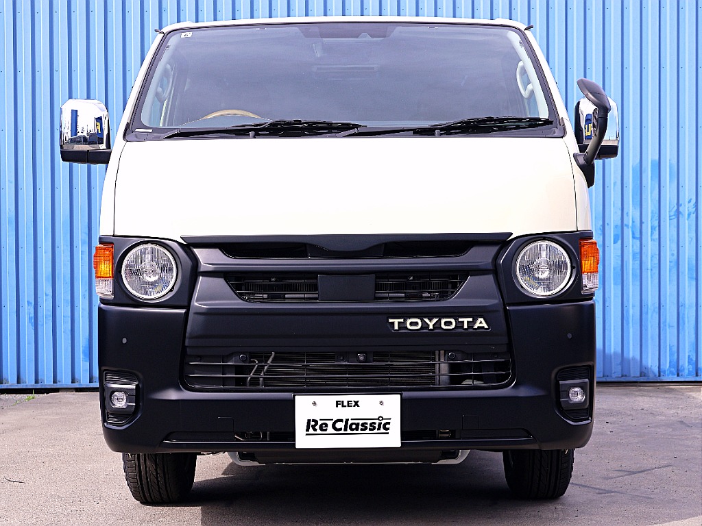 フロントバンパーもマットブラック施工済み♪
