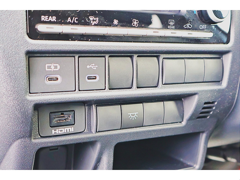 HDMI専用ポートも装備♪