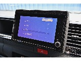 コネクティッドナビ対応ディスプレイオーディオ♪8インチの大画面、パノラミックビューモニターも標準装備！