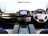 視点が高く、見通しが良い運転席。乗れば運転のしやすさが分かります♪