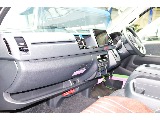大型化したディスプレイも標準装備されフロントインテリアも一新♪