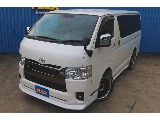 標準ボディ、ロールーフはミドルサイズのミニバンと同クラスのサイズ感♪