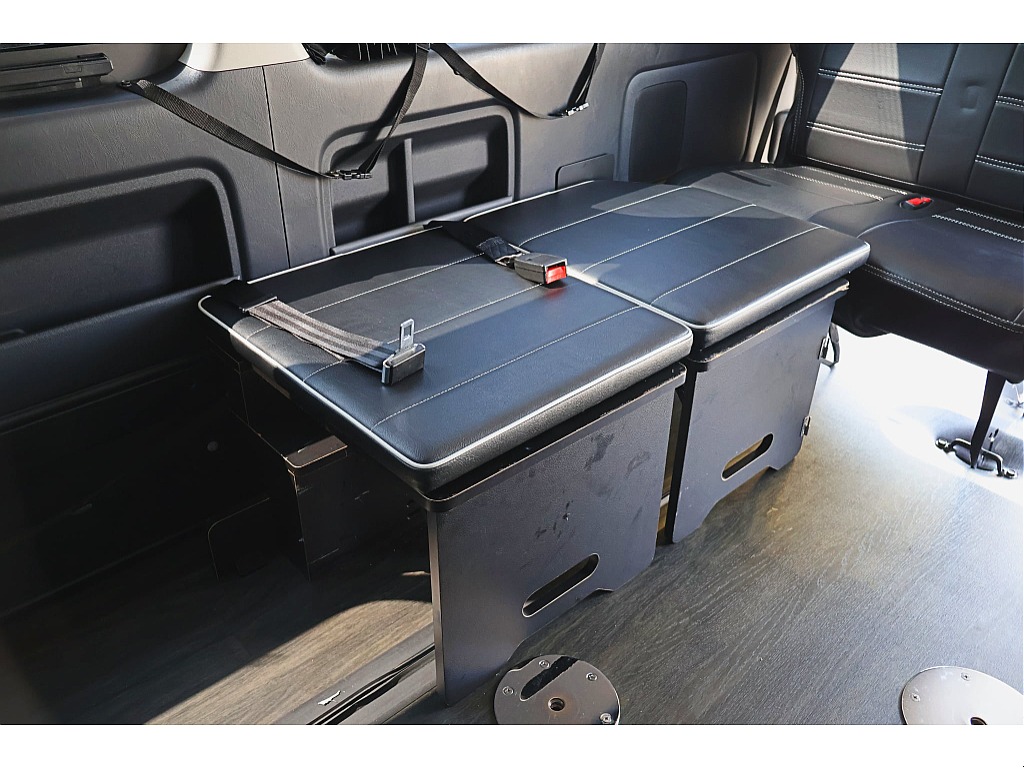 トヨタ&nbsp;ハイエース&nbsp;ワゴン2.7GLロング ミドルルーフ 4WD&nbsp;内装架装アレンジCT&nbsp;静岡県の詳細画像&nbsp;その10